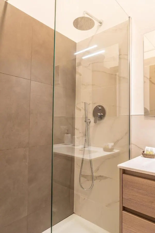 Domus Drusilla, Vatican Prestige Apartment Řím